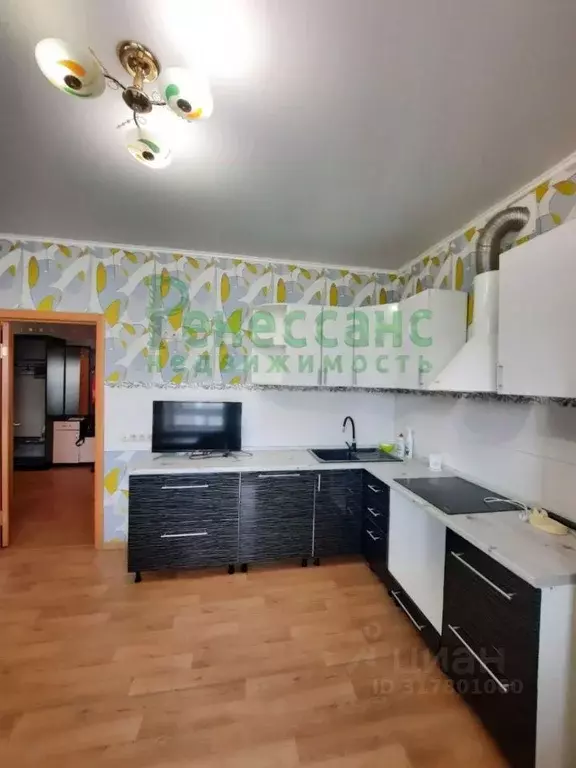 2-к кв. Брянская область, Брянск ул. Дуки, 71 (75.0 м) - Фото 1