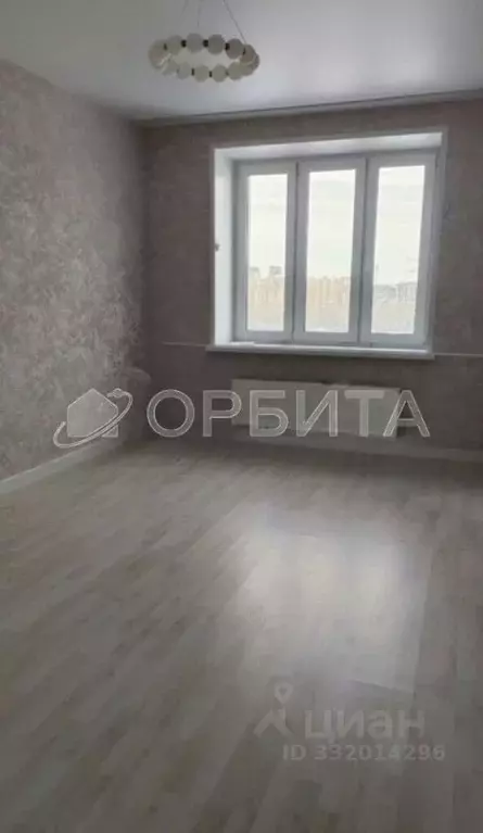 2-к кв. Тюменская область, Тюмень Новгородская ул., 20 (70.1 м) - Фото 1