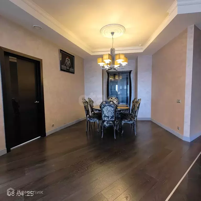 Продаётся 4-к квартира, 210.8 м - Фото 1