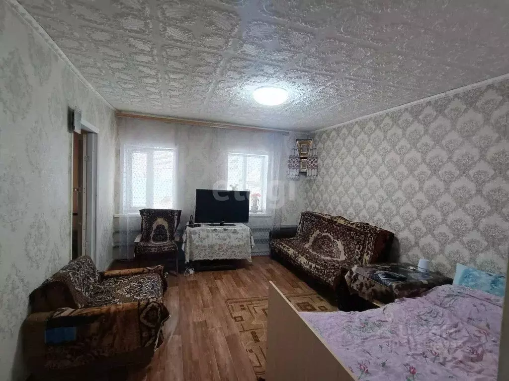 Дом в Белгородская область, Вейделевский район, с. Белый Колодезь ул. ... - Фото 1