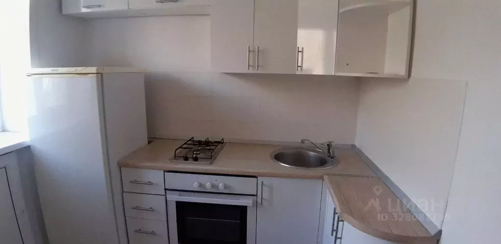 1-к кв. Самарская область, Тольятти ул. Ушакова, 40А (32.3 м) - Фото 1