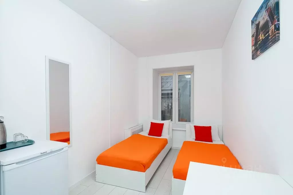 Комната Санкт-Петербург Гончарная ул., 7 (11.0 м) - Фото 1