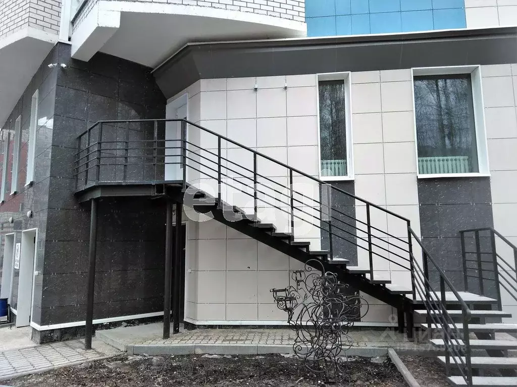 Офис в Коми, Сыктывкар ул. Куратова, 72 (229 м) - Фото 1