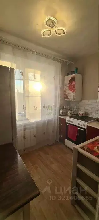 2-к кв. Бурятия, Улан-Удэ Октябрьская ул., 37 (43.4 м) - Фото 1