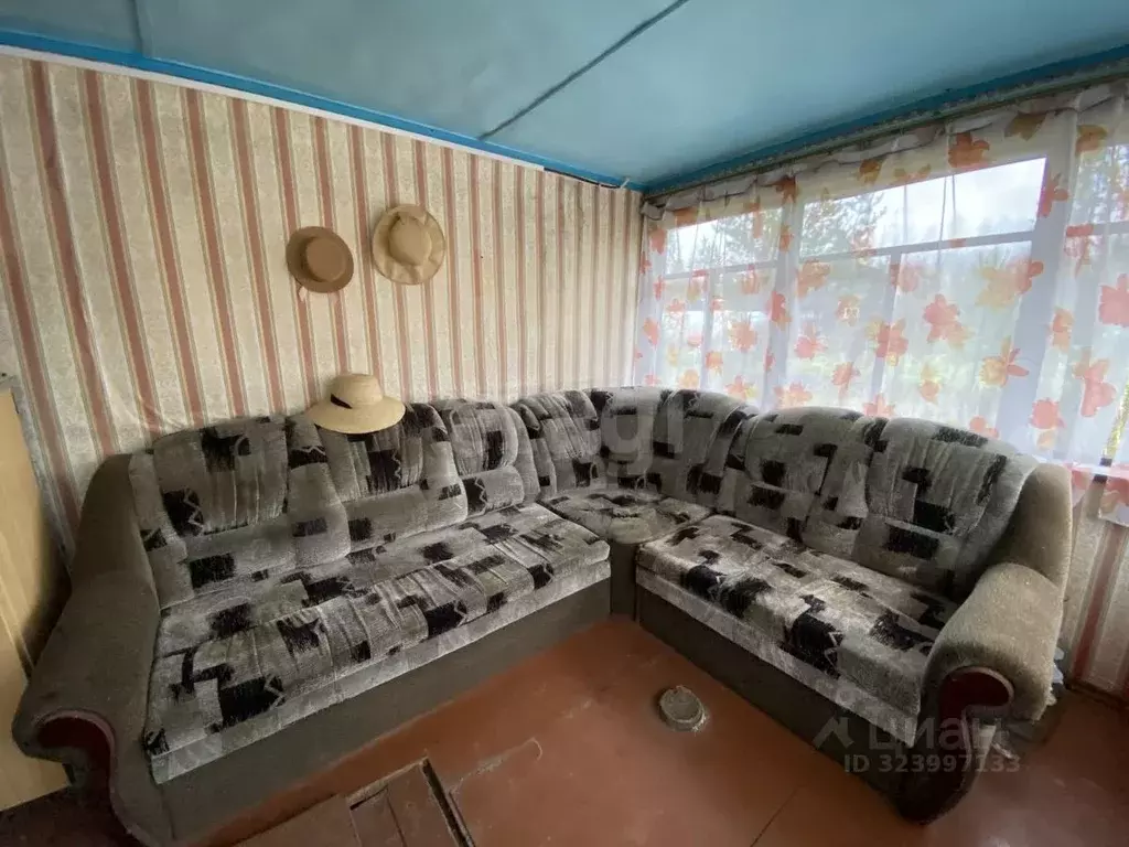 Дом в Ленинградская область, Киришский район, Кусинское с/пос, Надежда ... - Фото 1