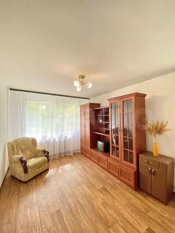 1-к. квартира, 30,7 м, 1/5 эт. - Фото 1