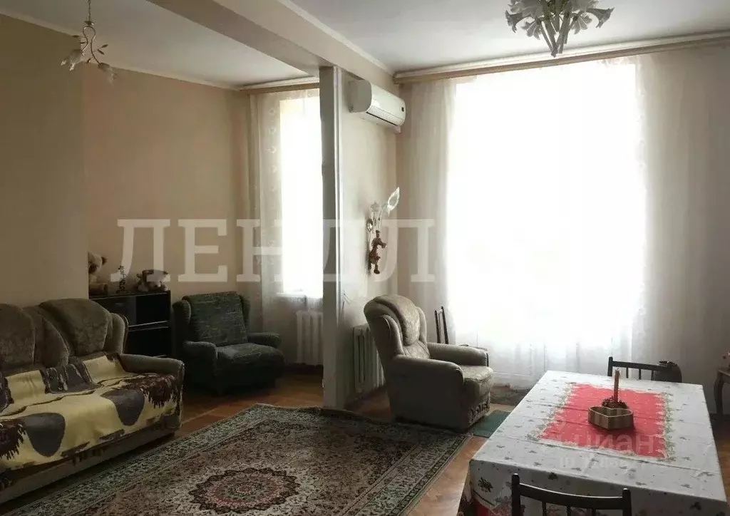 3-к кв. Ростовская область, Новочеркасск Троицкая пл., 1/119 (101.4 м) - Фото 1