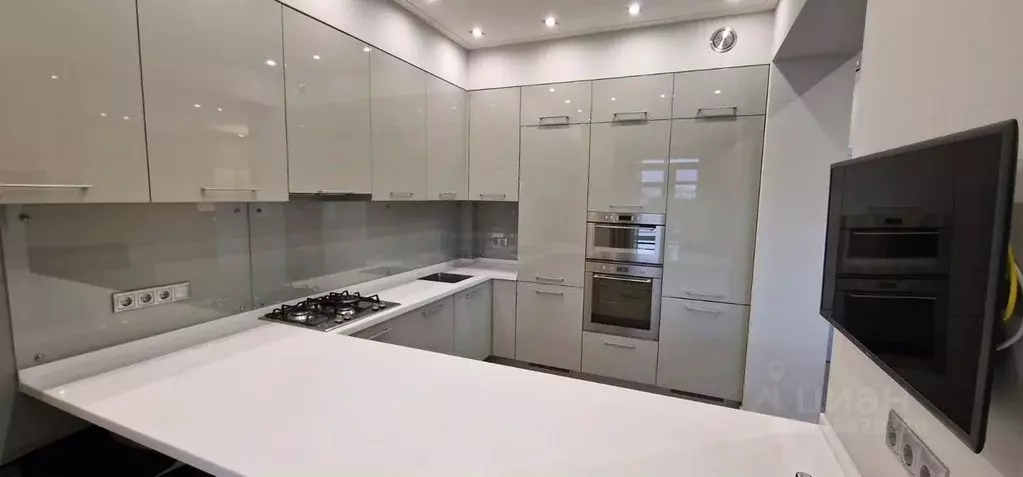 3-к кв. Татарстан, Казань ул. Калинина, 30 (120.0 м) - Фото 0