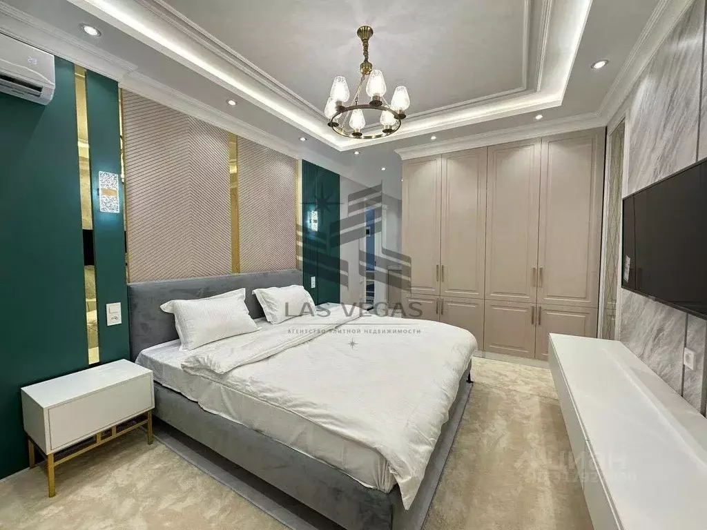 2-к кв. Татарстан, Казань ул. Тихомирнова, 1 (72.0 м) - Фото 1