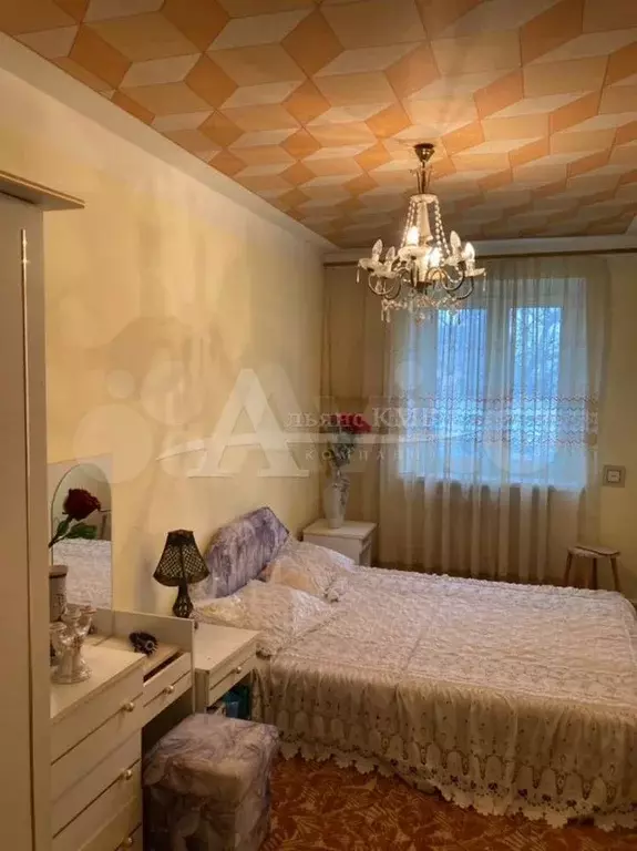 2-к. квартира, 43 м, 2/5 эт. - Фото 0