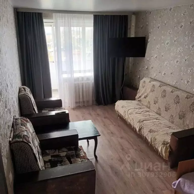 2-к кв. Кемеровская область, Мариинск ул. Ленина, 49 (56.0 м) - Фото 0