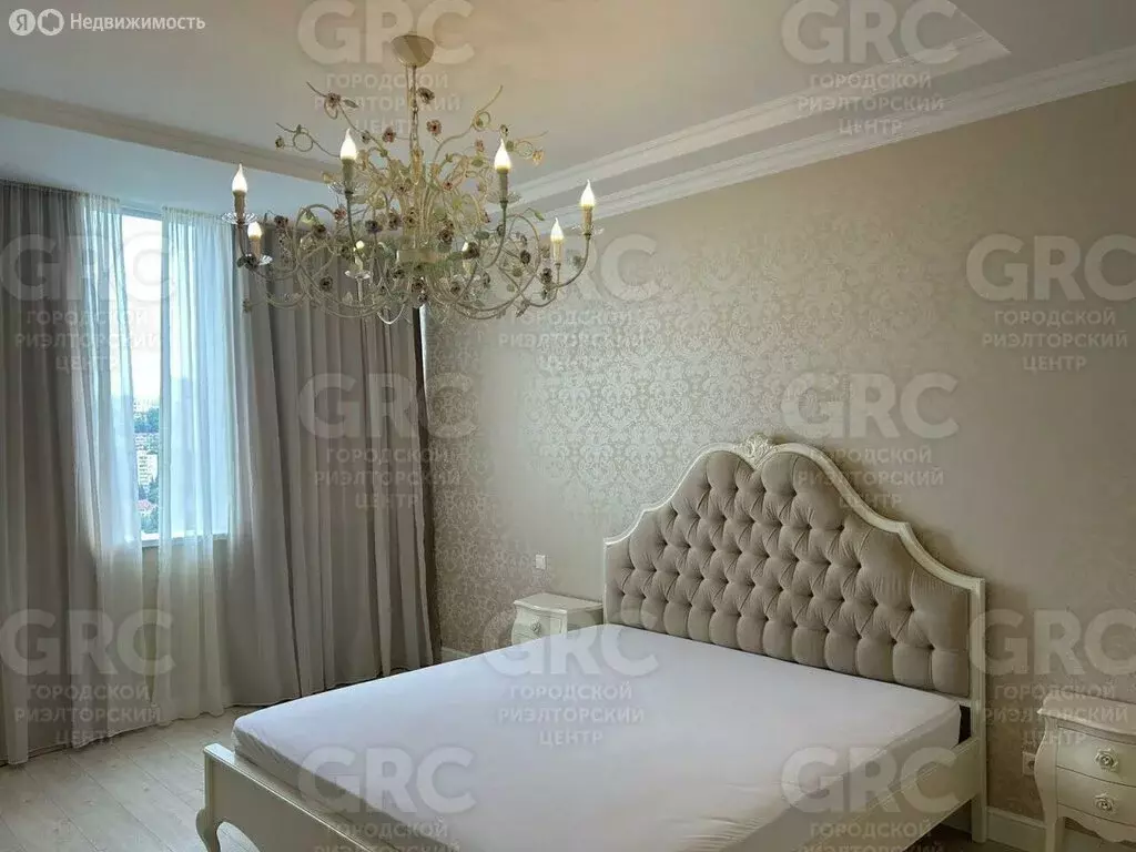 3-комнатная квартира: Сочи, микрорайон Центральный, улица Юных ... - Фото 1