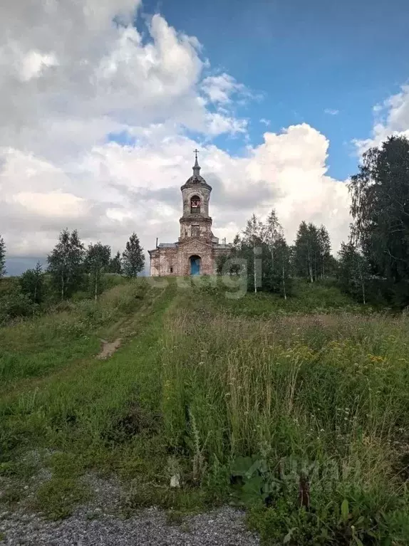 Дом в Свердловская область, Горноуральский муниципальный округ, с. ... - Фото 1