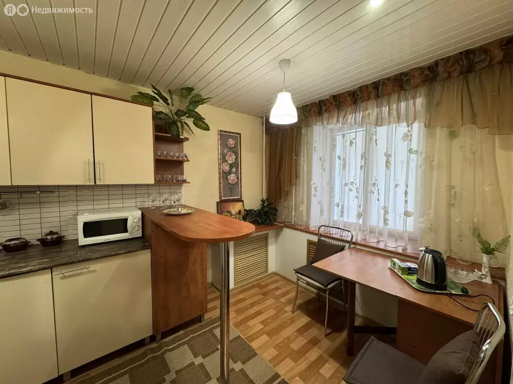 3-комнатная квартира: Нижнеивкино, Курортная улица, 9 (72.2 м) - Фото 0