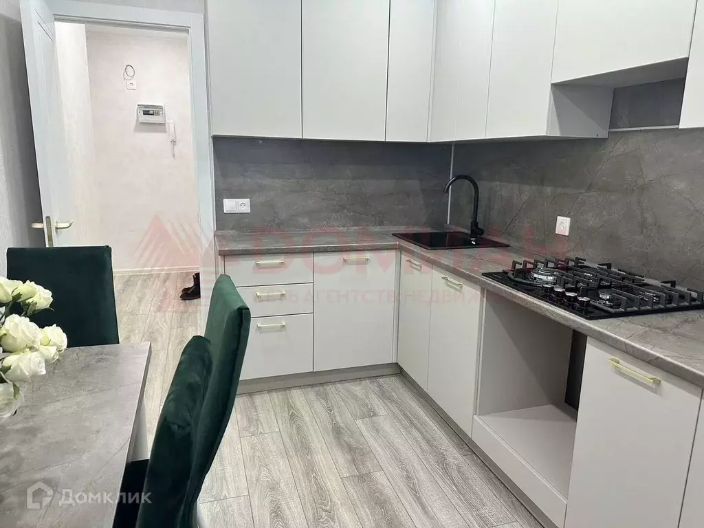 Продаётся 3-к квартира, 65 м - Фото 0