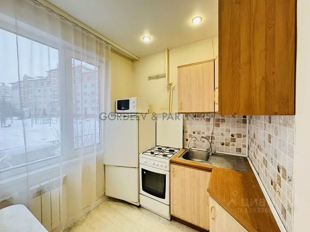 2-к кв. Татарстан, Казань ул. Галиаскара Камала, 45 (45.0 м) - Фото 0