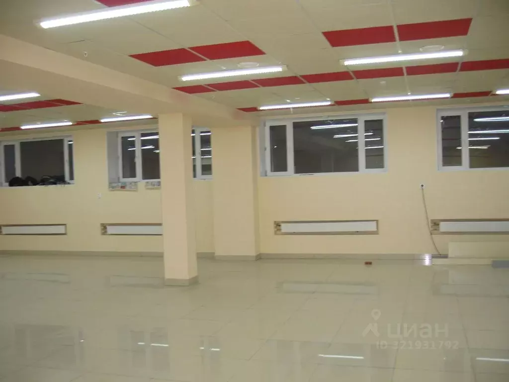 Помещение свободного назначения в Вологодская область, Вологда ул. ... - Фото 1