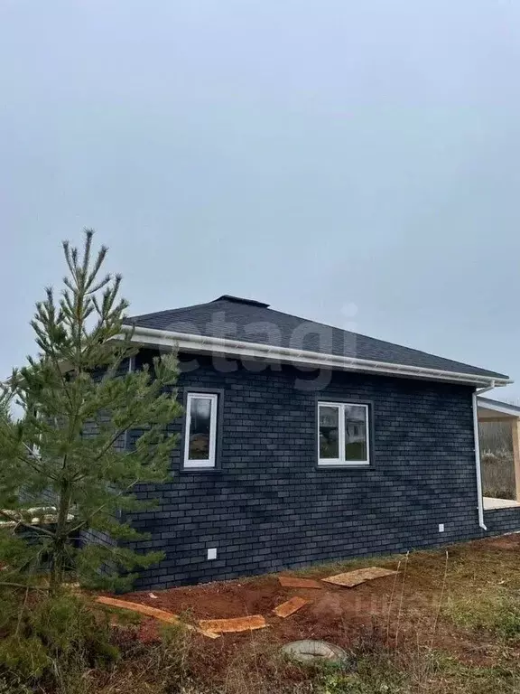 Дом в Кировская область, Кирово-Чепецкий район, Пасеговское с/пос, д. ... - Фото 2