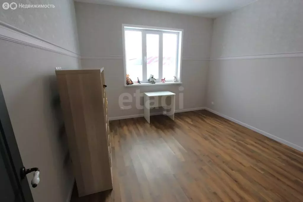 Дом в Кинель, Хвойная улица (120 м) - Фото 1