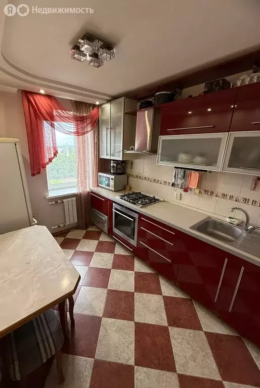 2-комнатная квартира: Азов, переулок Степана Разина, 9 (50 м) - Фото 0