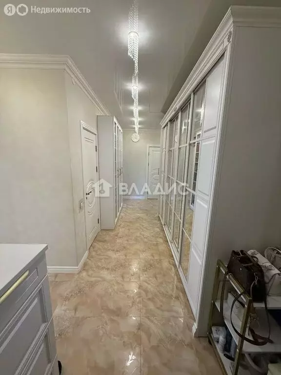 3-комнатная квартира: Санкт-Петербург, Полтавский проезд, 2 (93.7 м) - Фото 1