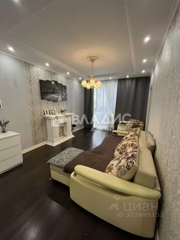 2-к кв. Иркутская область, Иркутск ул. Костычева, 27/7 (55.0 м) - Фото 0