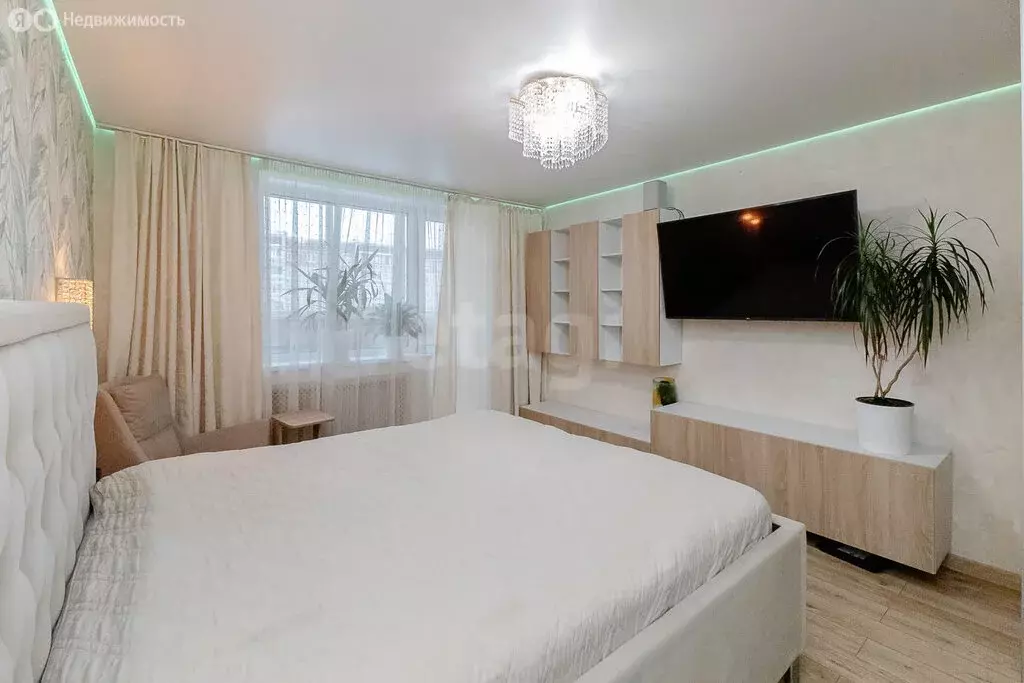 3-комнатная квартира: Екатеринбург, улица Амундсена, 73 (64.7 м) - Фото 2