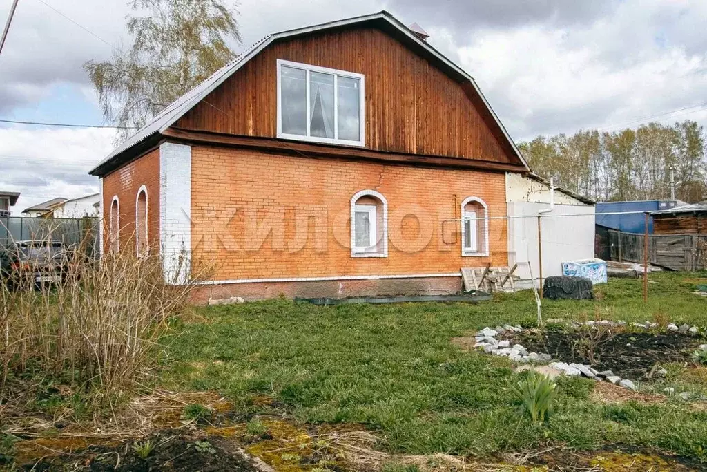 Дом в Новосибирская область, Новосибирск 15-й Бронный пер. (122 м) - Фото 1