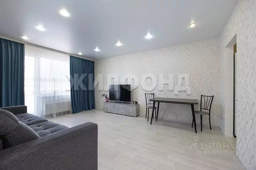 3-к кв. Новосибирская область, Новосибирск ул. Татьяны Снежиной, 42 ... - Фото 1