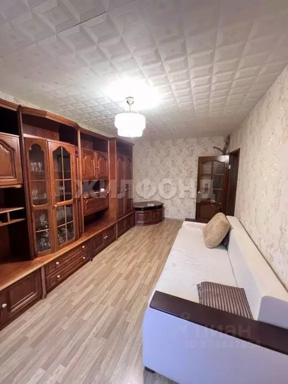 2-к кв. Брянская область, Брянск пер. 2-й Мичурина, 1 (48.2 м) - Фото 1