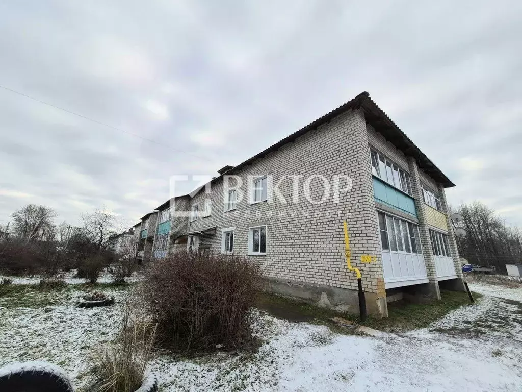 3-к кв. Ивановская область, Юрьевец Заводская ул., 9 (63.7 м) - Фото 1