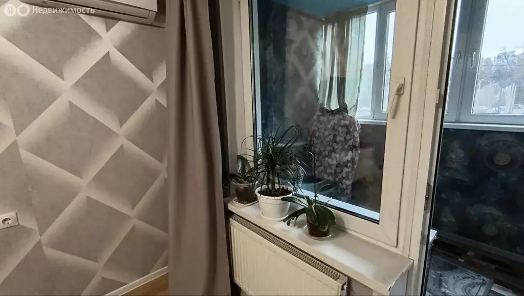 Квартира-студия: Киров, Первомайский район, Заводская улица, 6к1 (23 ... - Фото 2