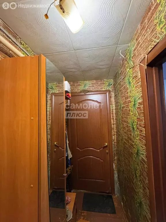 2-комнатная квартира: Йошкар-Ола, улица Клары Цеткин, 25 (37.7 м) - Фото 1