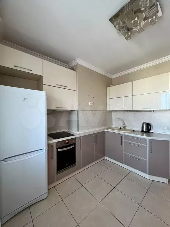 1-к. квартира, 40 м, 20/24 эт. - Фото 1