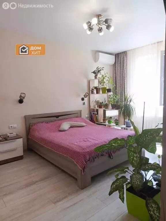 1-комнатная квартира: Мирное, улица Крымской Весны, 4к1А (40 м) - Фото 1