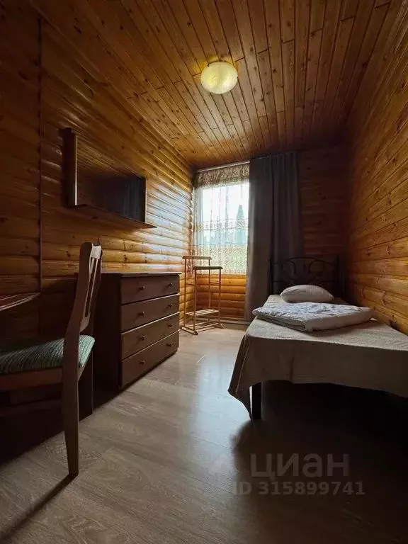 Комната Краснодарский край, Сочи Адлер жилрайон, ул. Менделеева, 3Б - Фото 0