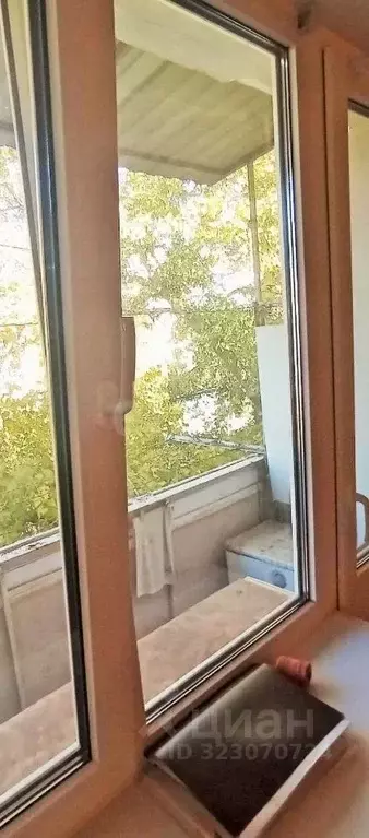 3-к кв. Волгоградская область, Волгоград ул. Елисеева, 8 (58.0 м) - Фото 2