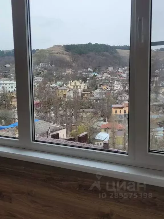 2-к кв. Ставропольский край, Кисловодск ул. Кольцова, 4 (55.0 м) - Фото 0