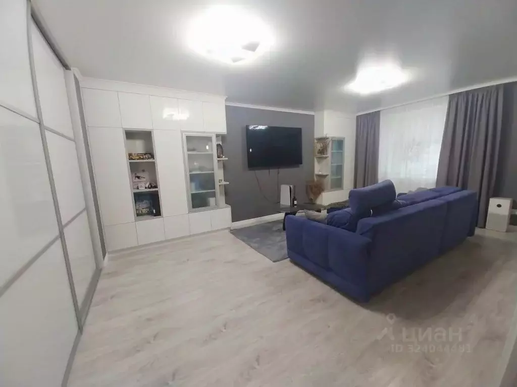 3-к кв. Тамбовская область, Тамбов Астраханская ул., 7 (79.6 м) - Фото 2