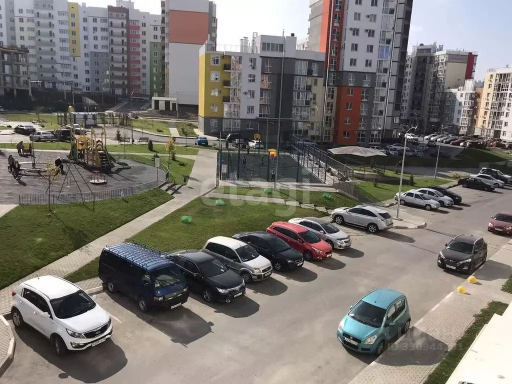 1-к кв. Крым, Симферополь ул. Батурина (40.0 м) - Фото 2