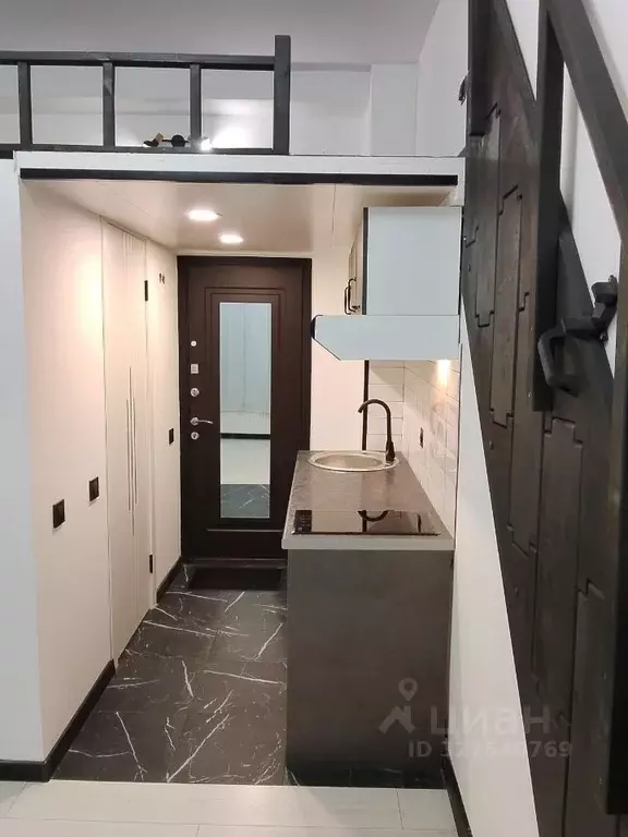 Студия Санкт-Петербург Среднеохтинский просп., 20 (12.0 м) - Фото 2