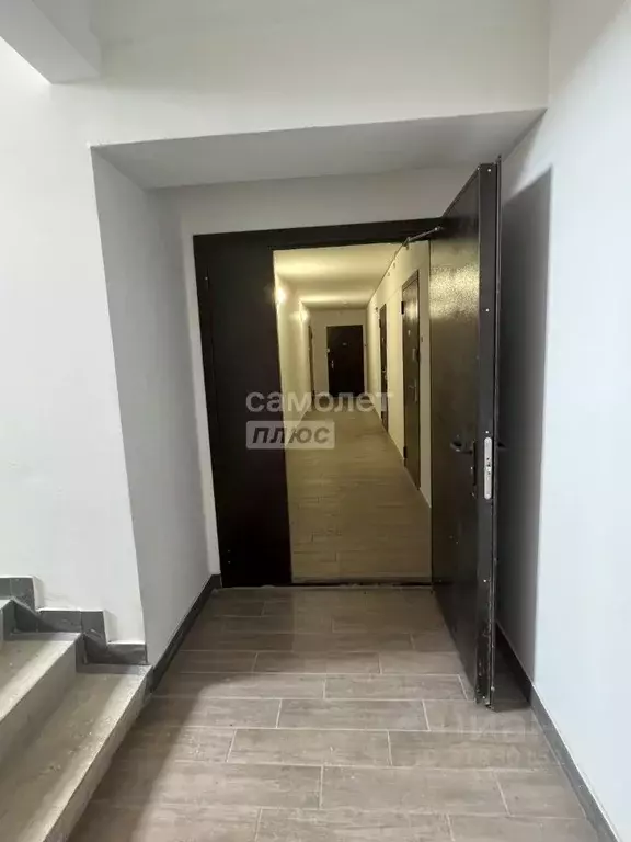 2-к кв. Башкортостан, Мелеуз ул. Шлычкова, 1 (80.6 м) - Фото 1