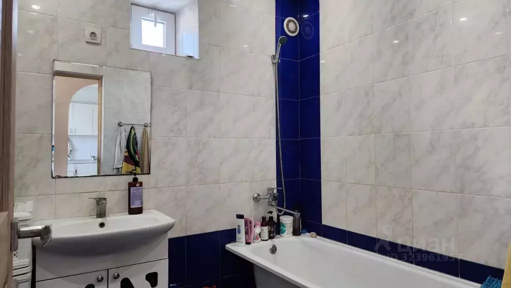 Дом в Краснодарский край, Армавир городской округ, пос. Заветный ул. ... - Фото 1