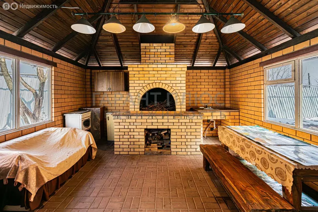 Дом в село Сырское, Северная улица, 26 (280 м) - Фото 1