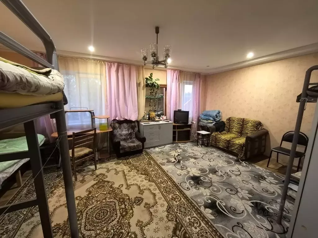 Дом в Белгородская область, Белгород ул. Луначарского (110 м) - Фото 1