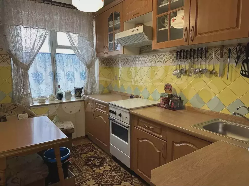 2-к. квартира, 58 м, 3/9 эт. - Фото 0