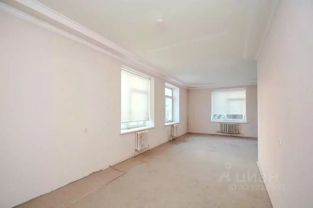 3-к кв. Омская область, Омск Спартаковская ул., 9 (92.8 м) - Фото 2