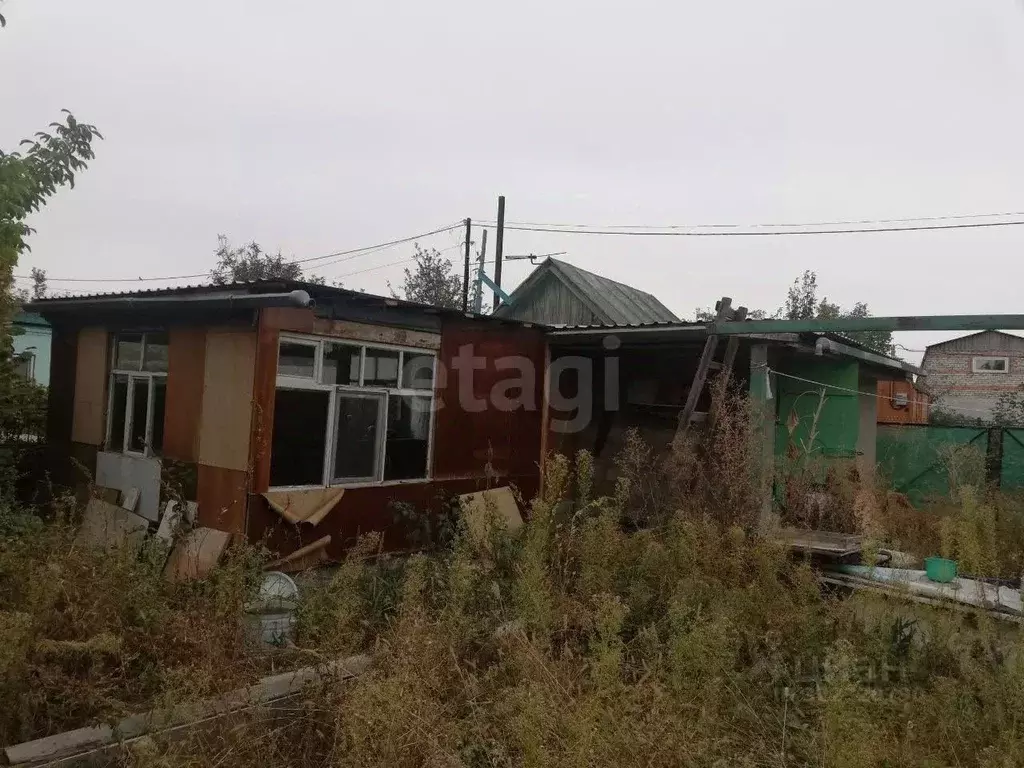 Дом в Саратовская область, Энгельс муниципальное образование, ... - Фото 1
