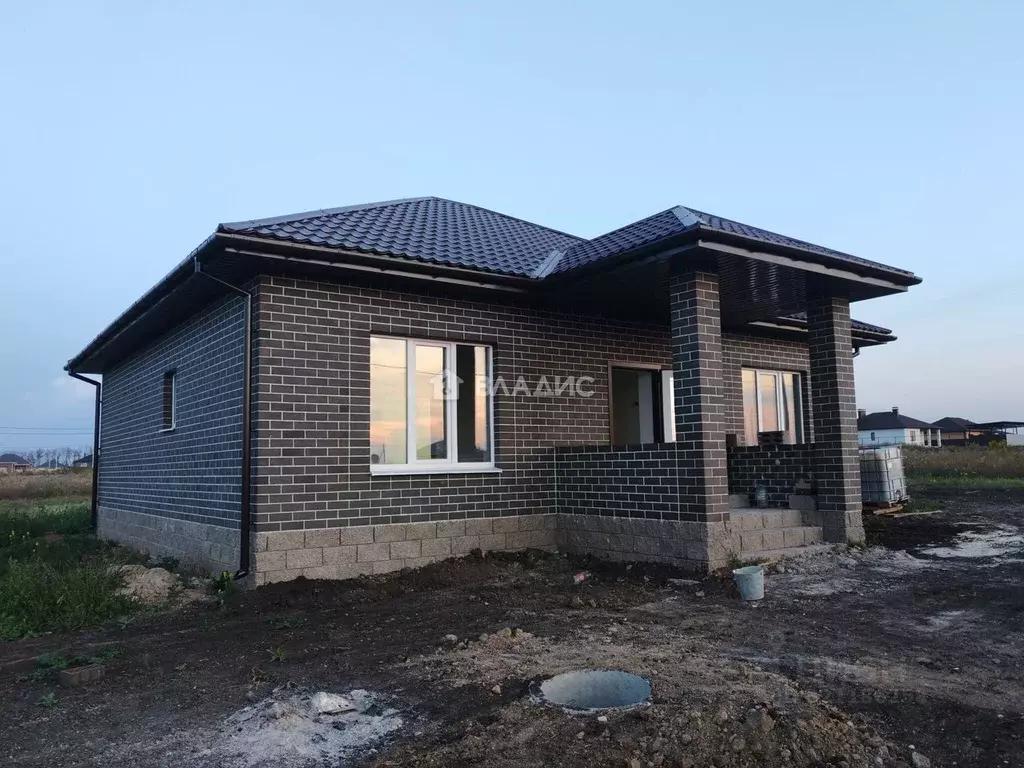 Участок в Белгородская область, Белгородский район, с. Стрелецкое пер. ... - Фото 1