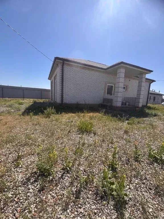 Дом в Ростовская область, Неклиновский район, Новобессергеневское ... - Фото 2